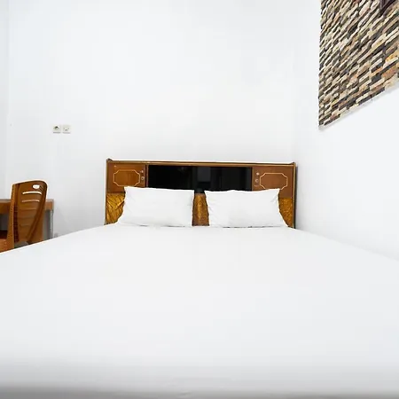 Oyo 2098 Homestay Kk